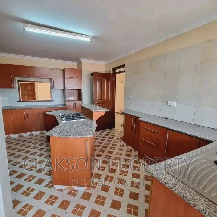 4bdrm Apartment in Lavington for rent