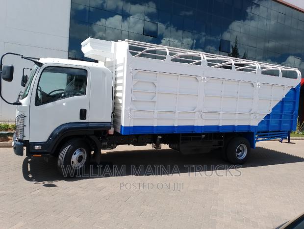 Isuzu FRR 90 Bluepower - thumbnail 5