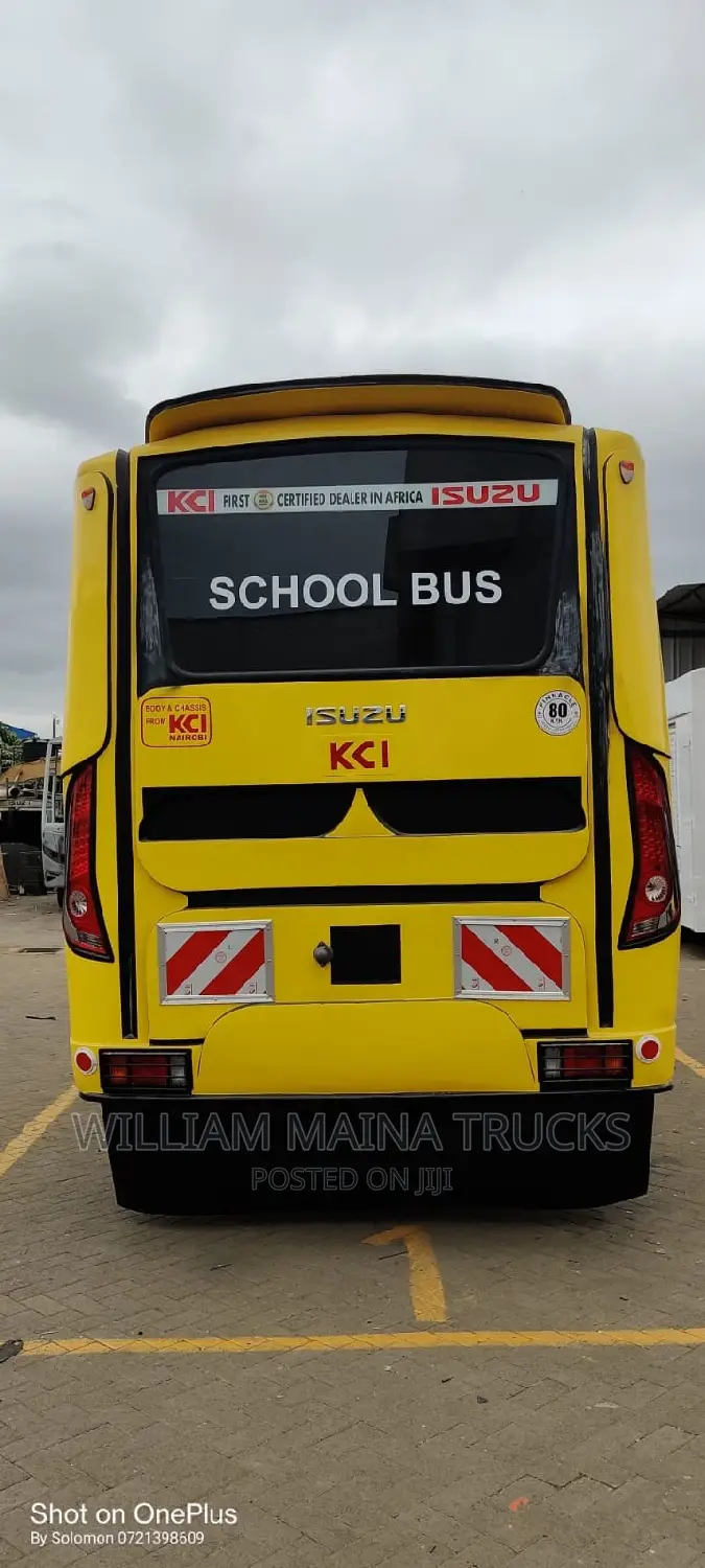 New Isuzu Executive Bus 2023 Yellow