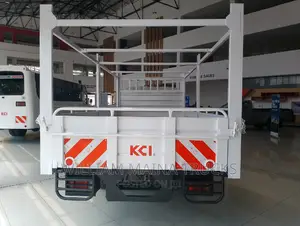 Isuzu NMR Truck