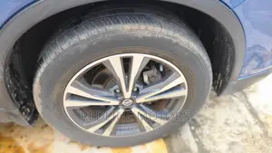Nissan X-Trail 2017 Blue