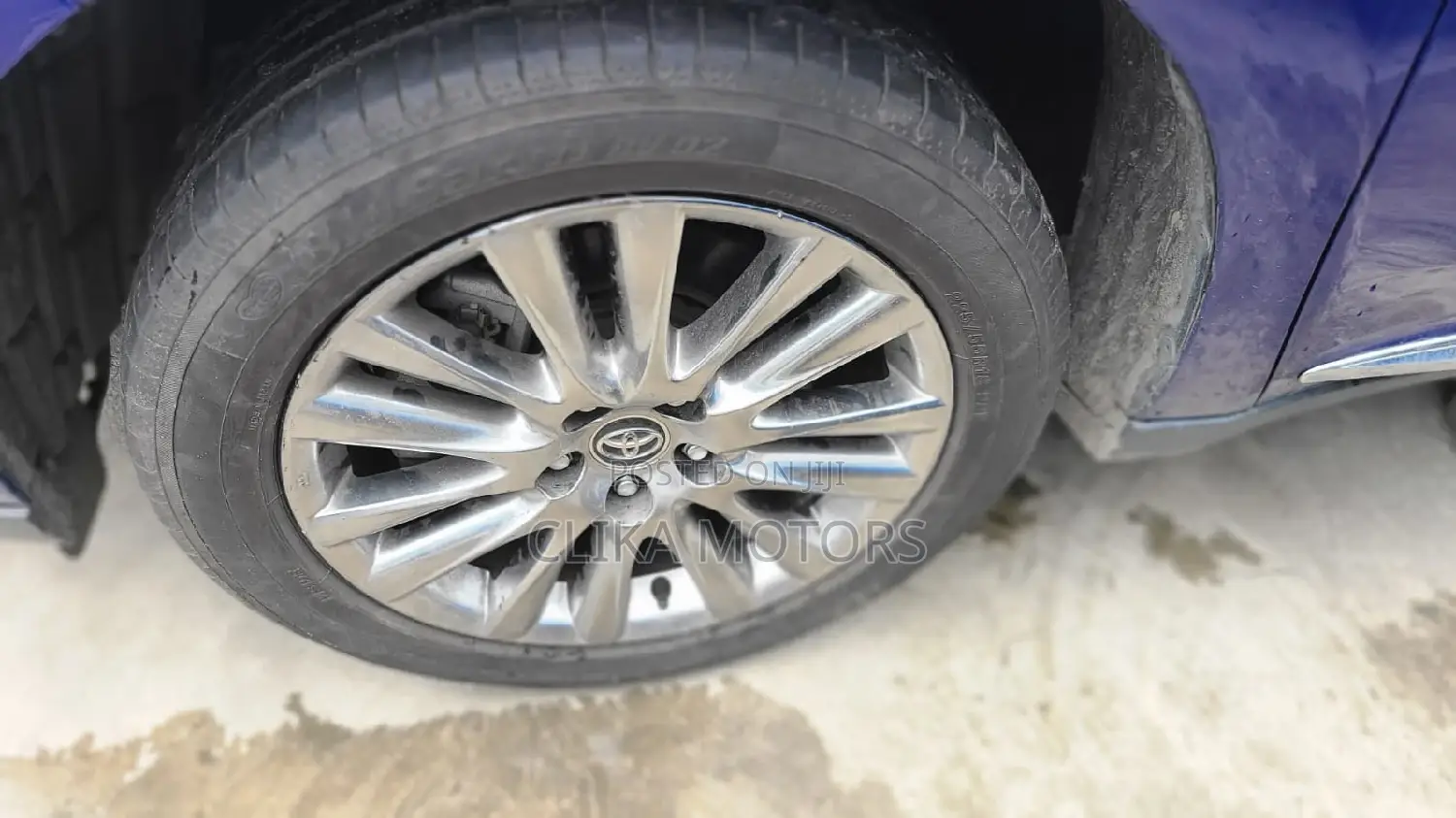 Toyota Harrier 2017 Blue