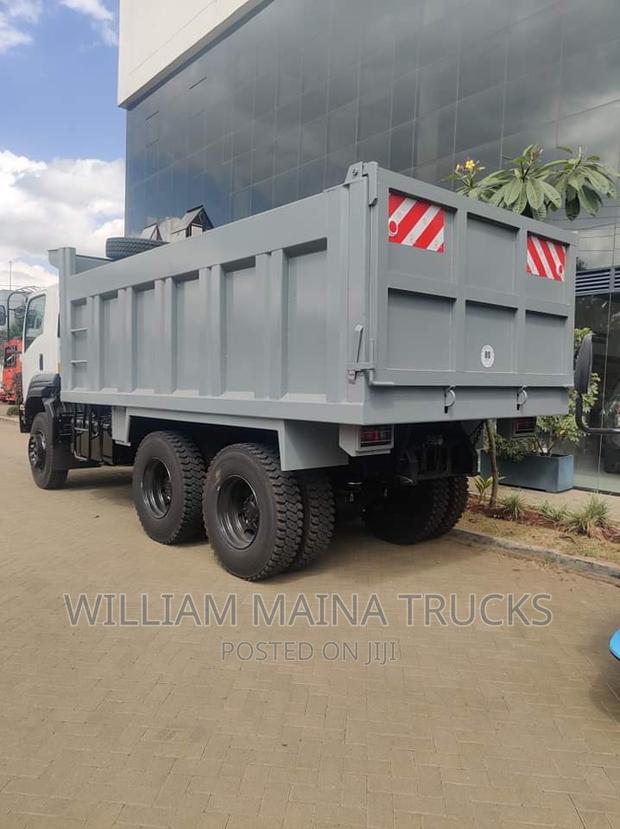 Isuzu FVZ(34N) 2023 White - thumbnail 2