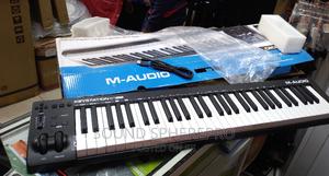 M-Audio 61 Keys Midi Keyboard - thumbnail 2