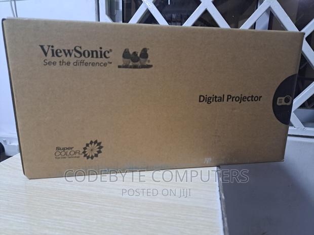 Viewsonic PA503S DLP Projector - main view