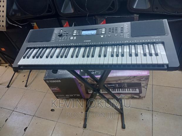 PSR E-373 Yamaha Keyboard Stand