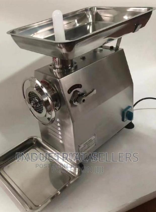M22 Strong With Reverse Meat Mincer