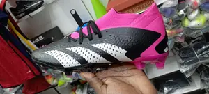 Adidas Predator Accuracy Football Boots