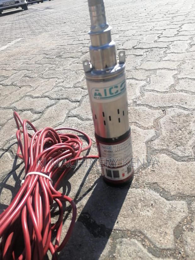 Solar Submersible Water Pump _-60metres Head