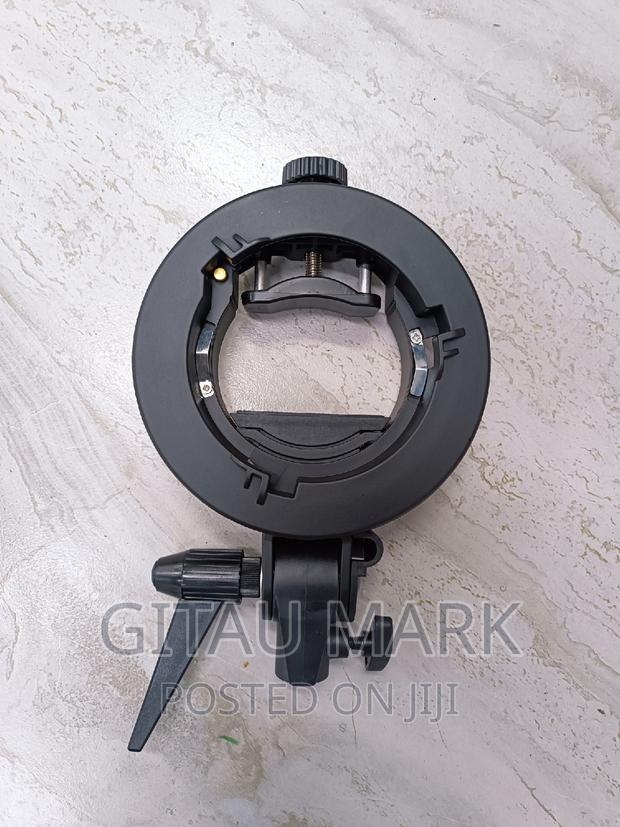 S Type Bracket for Bowens Mount Softboxes - thumbnail 2