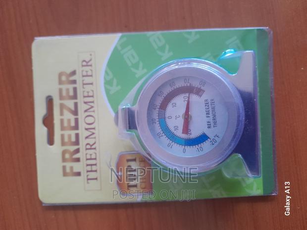 Manual Fridge Thermometer - main view