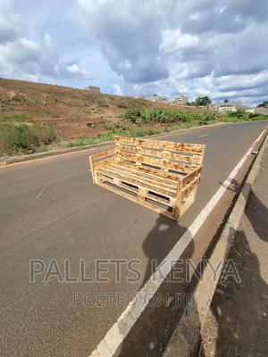 3/4 Seater Pallet Sofa.(#015,) - thumbnail 2