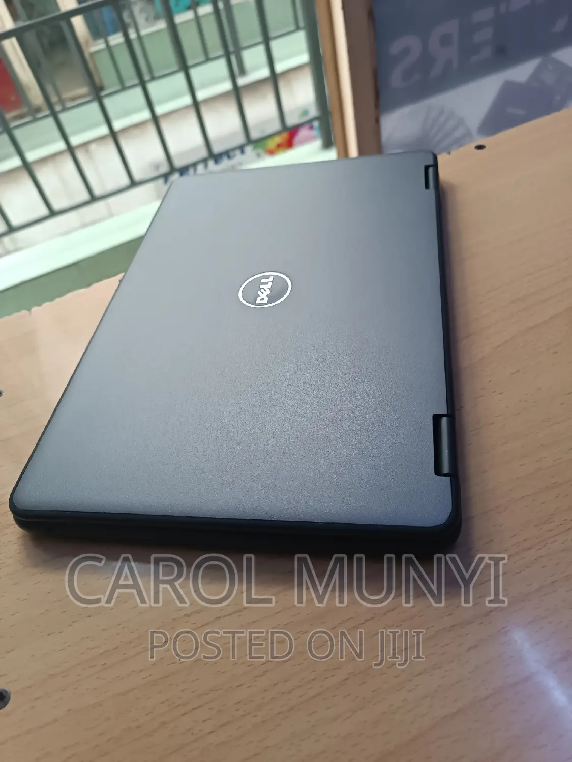 New Laptop Dell Latitude 3189 4GB Intel Pentium SSD 128GB