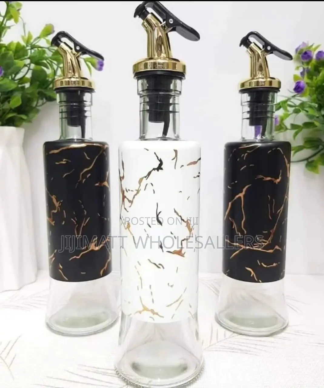 *Oil Dispenser Available in Black and White