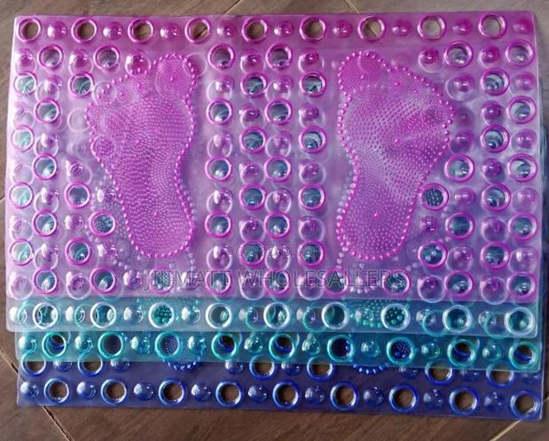 *Rectangular Anti-Slip Bathroom Mats - main view