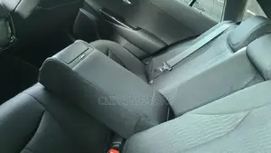 Toyota Crown 2018 Pearl
