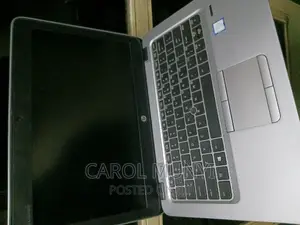 New Laptop HP EliteBook 820 G3 8GB Intel Core I5 HDD 256GB