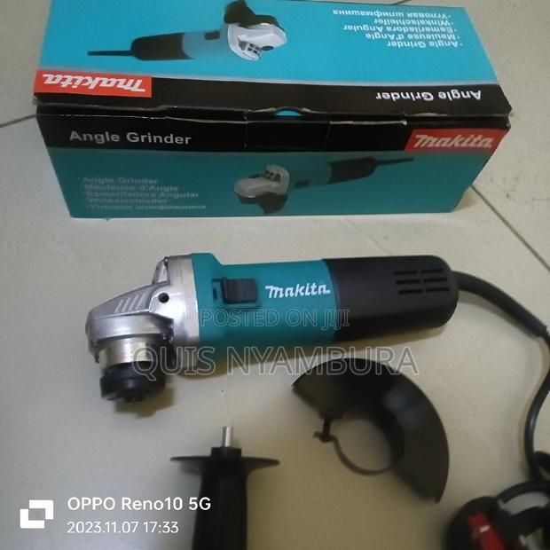 4" Electric Makita Grinder . - thumbnail 2