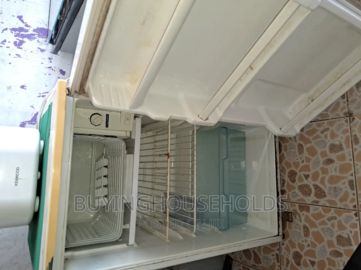 LG 90L Fridge
