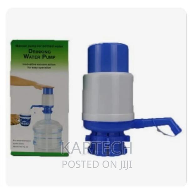 Manual Water Pump - main view