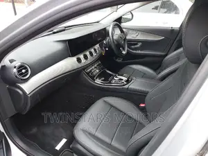 Mercedes-Benz E250 2017 Silver
