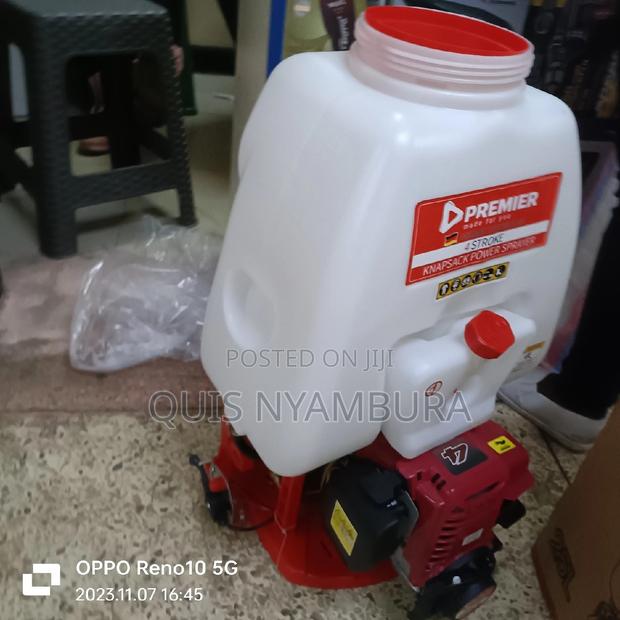 Knapsack Sprayer Petrol Powered 4stroke . - thumbnail 2