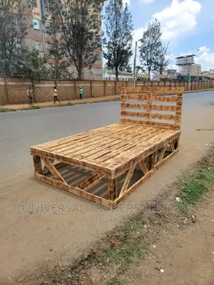 Pallets - Wooden Pallets Bed - Blazed Pallets Bed - 4 by 6