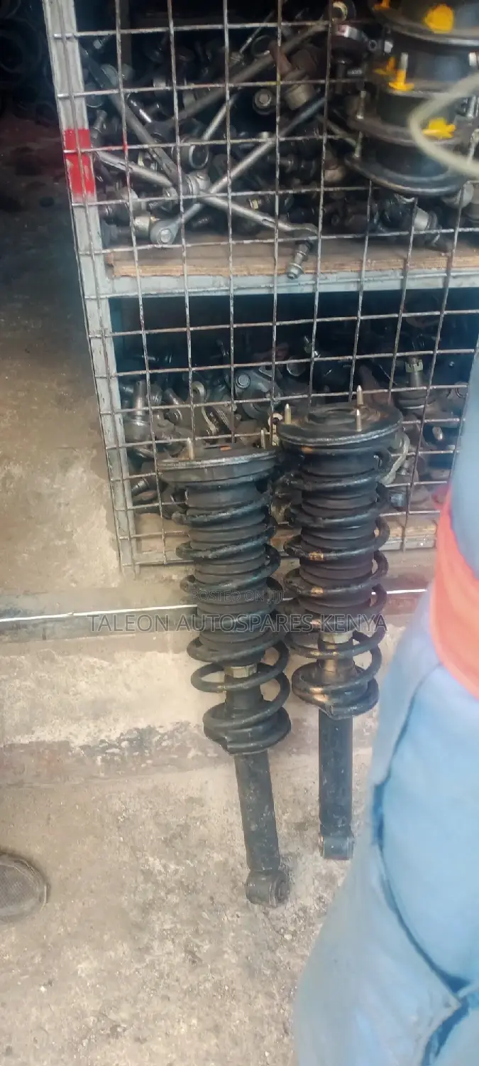 Toyota Mark 2 Old Rear Complete Shocks