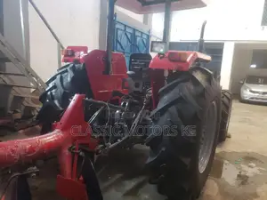 Massey Ferguson MF 290, 4 Wheel Drive Tractor
