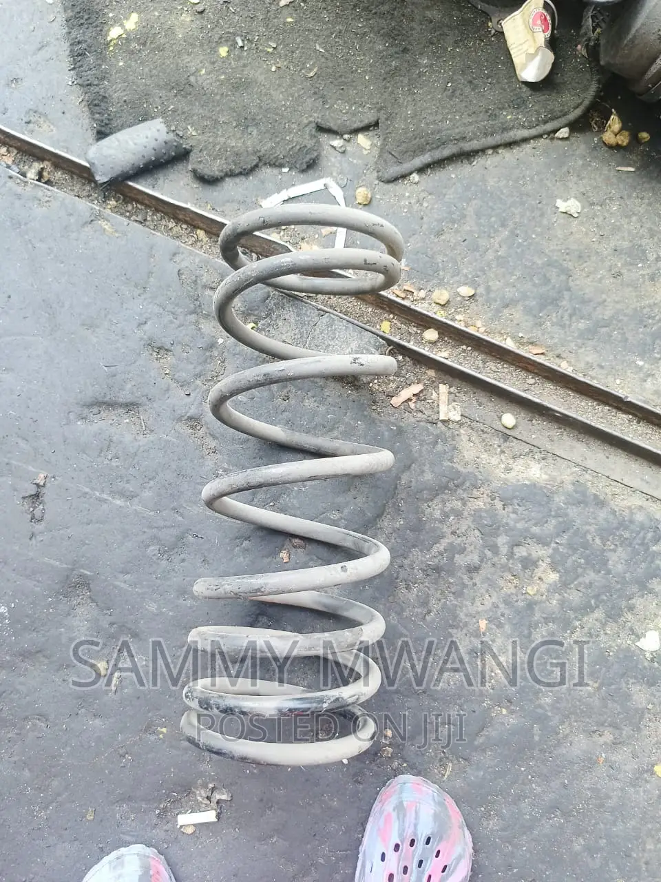 Toyota Belta Front Coil Springs for Ground Clearance
