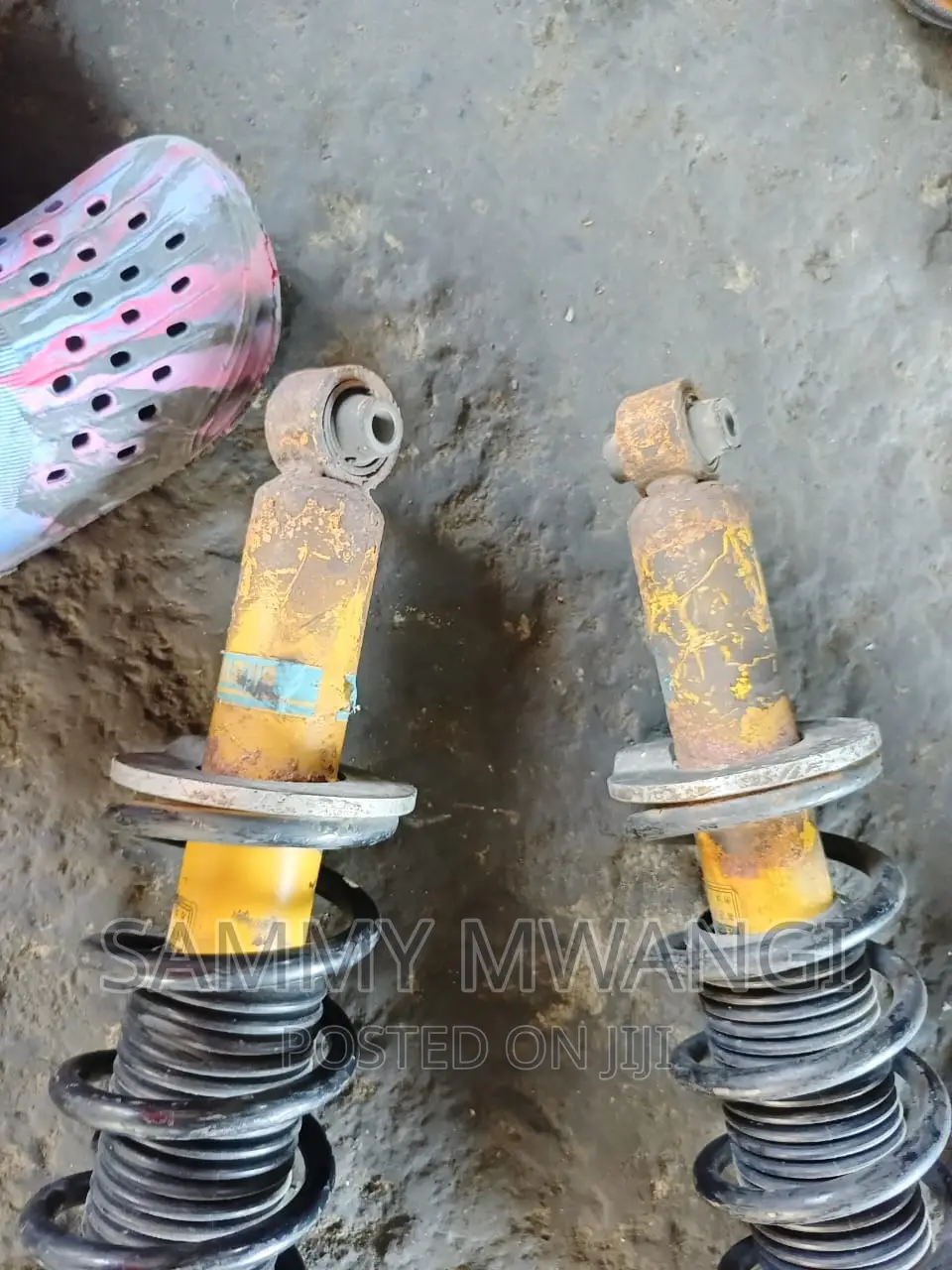 Subaru Outback Legacy Rear Shock Replacement