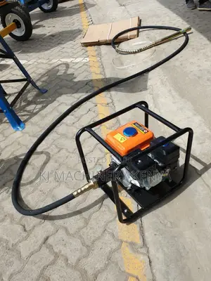 Poker-Vibrator Machine