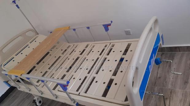 Double Crank Hospital Bed.' - main view