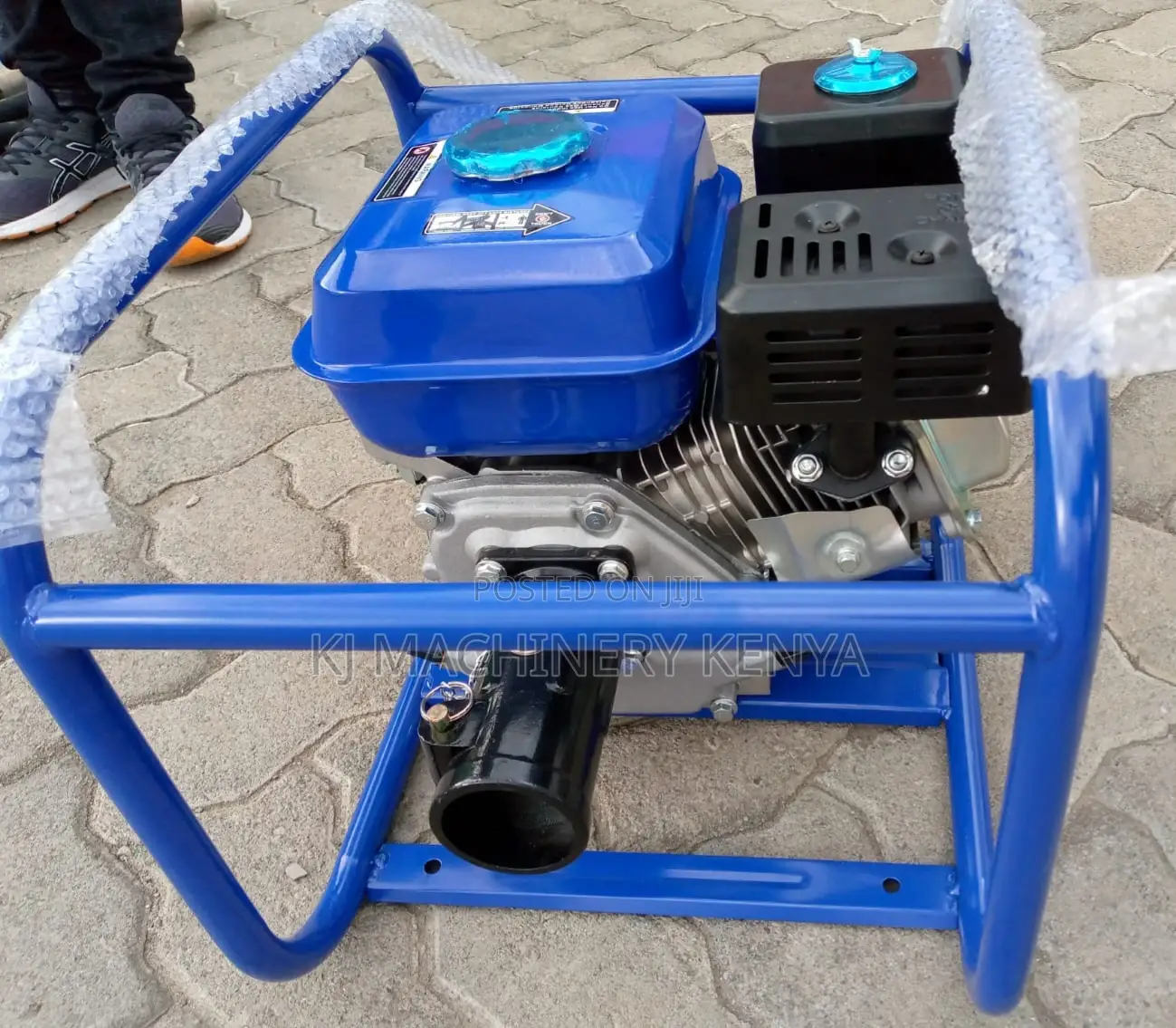Tilac, Poker-Vibrator Machine