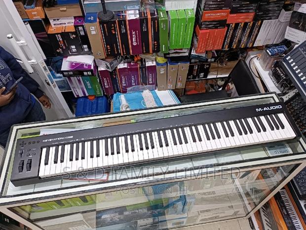 M-Audio Keystation 88 MK3 88-Key Keyboard Controller - thumbnail 4