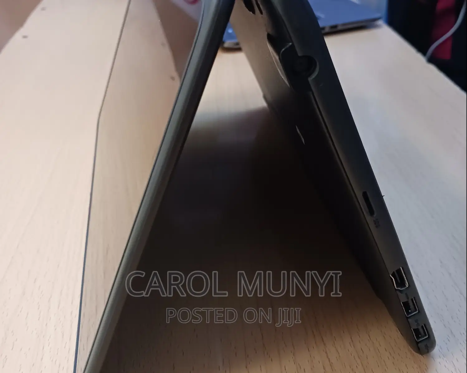 New Laptop Dell Latitude 3189 4GB Intel Pentium SSD 128GB