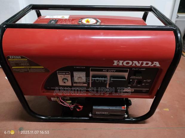 5500 Watts Honda Petrol Engine Generator Key Start - main view