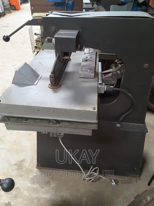 Ademco Dry Mounting Lamination Heat Press. - thumbnail 3