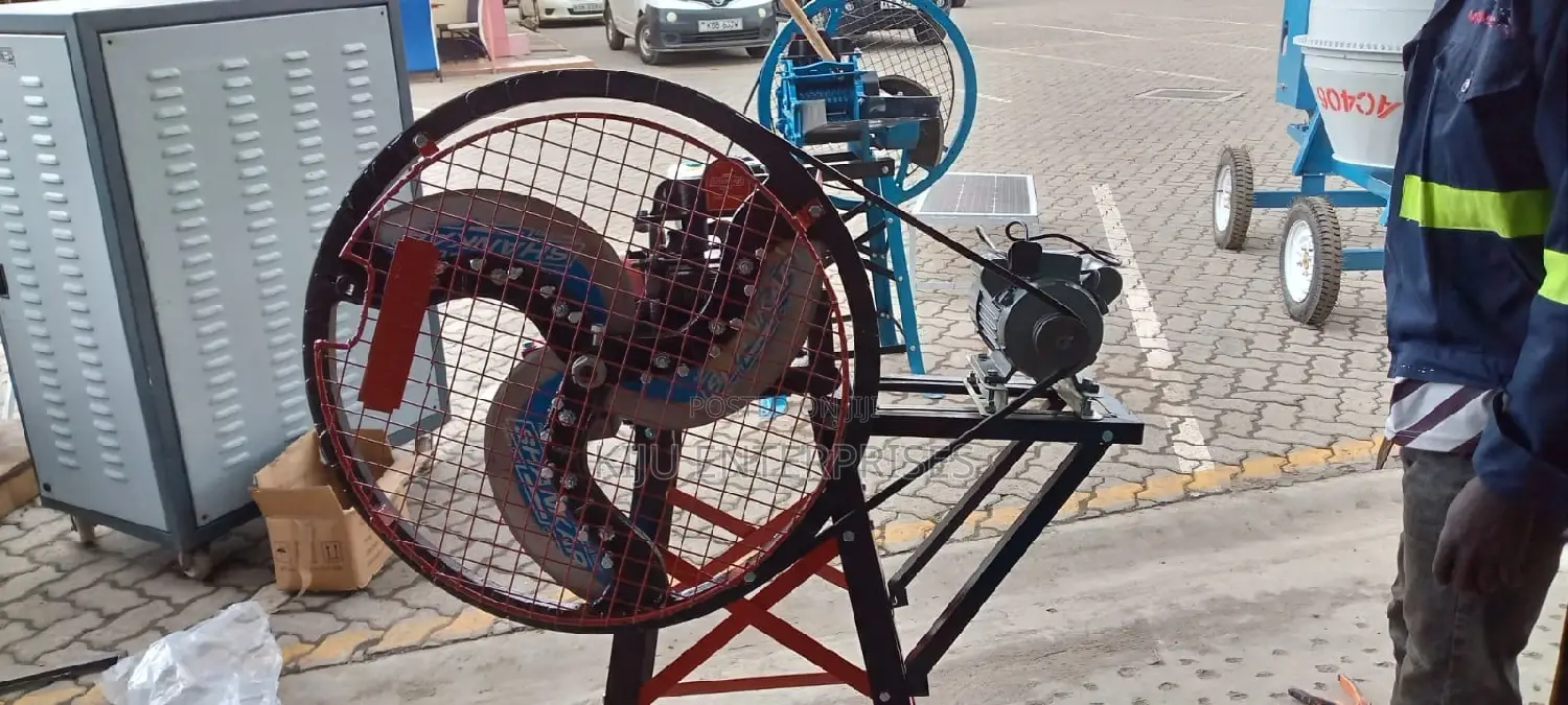 3 Blades Chuff Cutter Petrol