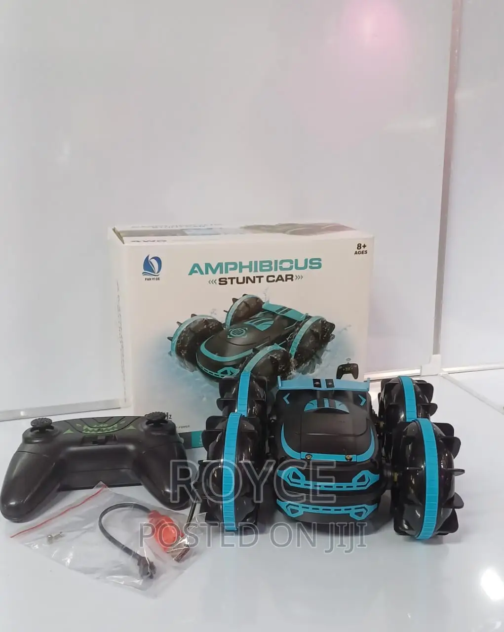 Amphibious Stunt Car