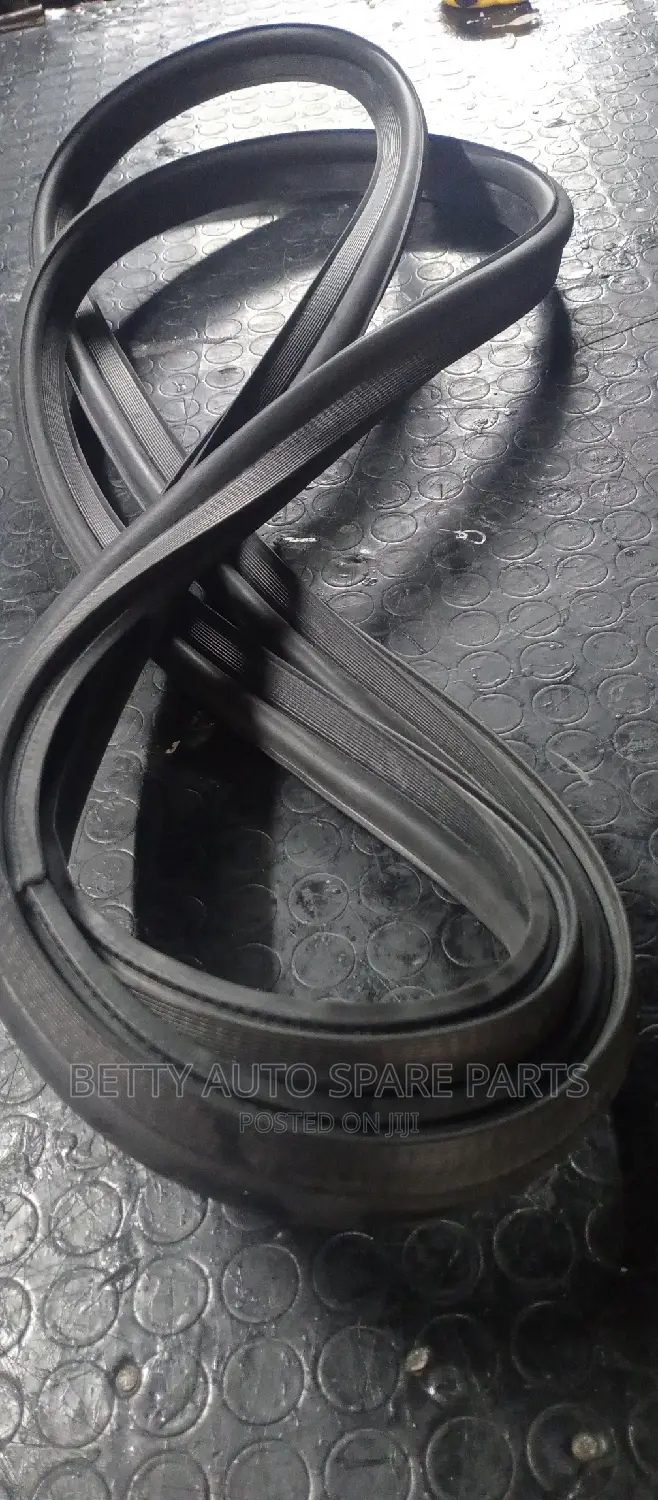 Subaru Impreza Boot Rubber