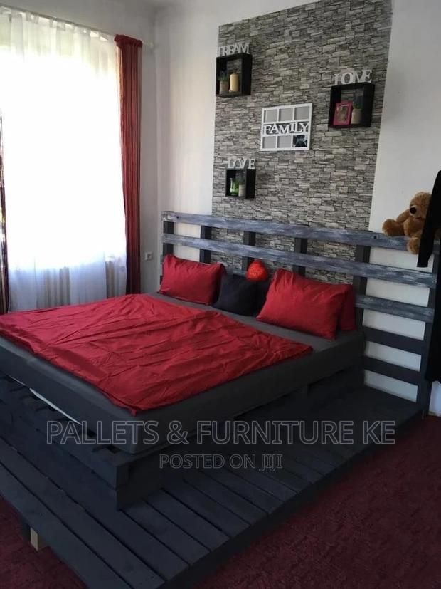 5 by 6 Pallet Bed #87