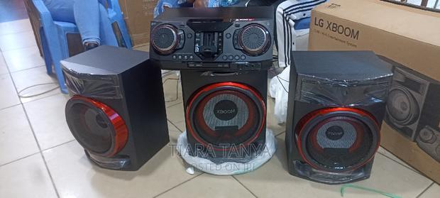 LG CL88 XBOOM 2900 Watts Hi-Fi System - main view