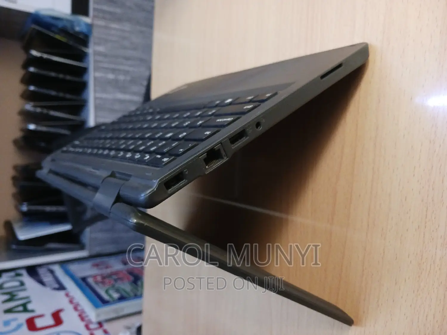 New Laptop Lenovo Yoga 11e 4GB Intel Celeron SSD 128GB
