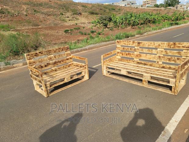 7 Seater Pallet Sofa. (#WT07 ) - main view