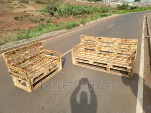 7 Seater Pallet Sofa.(#012)