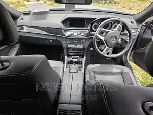 Mercedes-Benz E250 2016 Silver