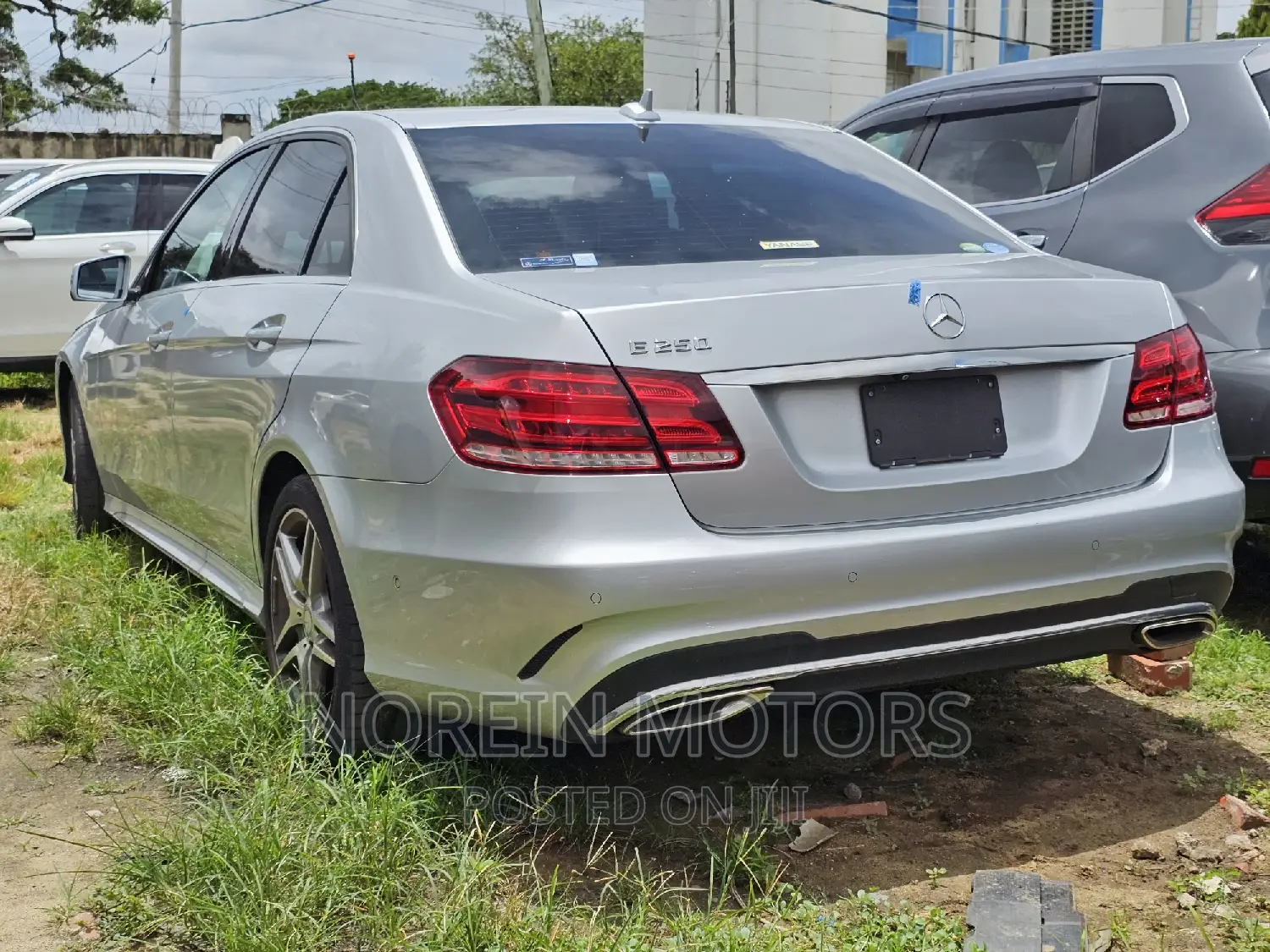 Mercedes-Benz E250 2016 Silver