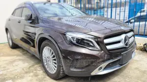 Mercedes-Benz GLA 250 2016 Black