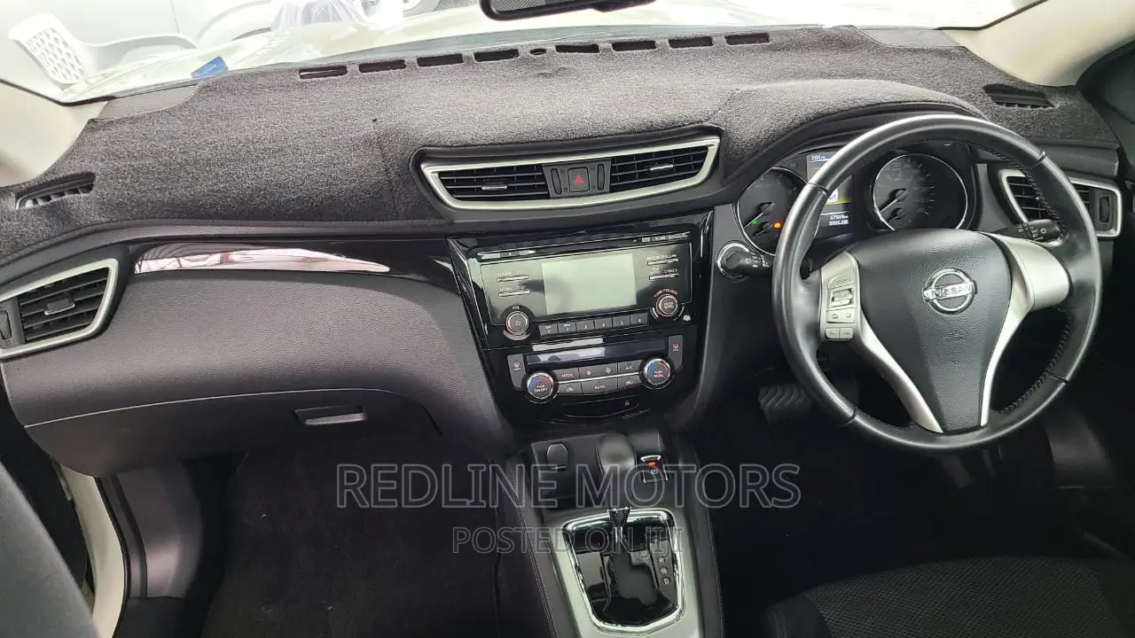 Nissan Qashqai 2016 White